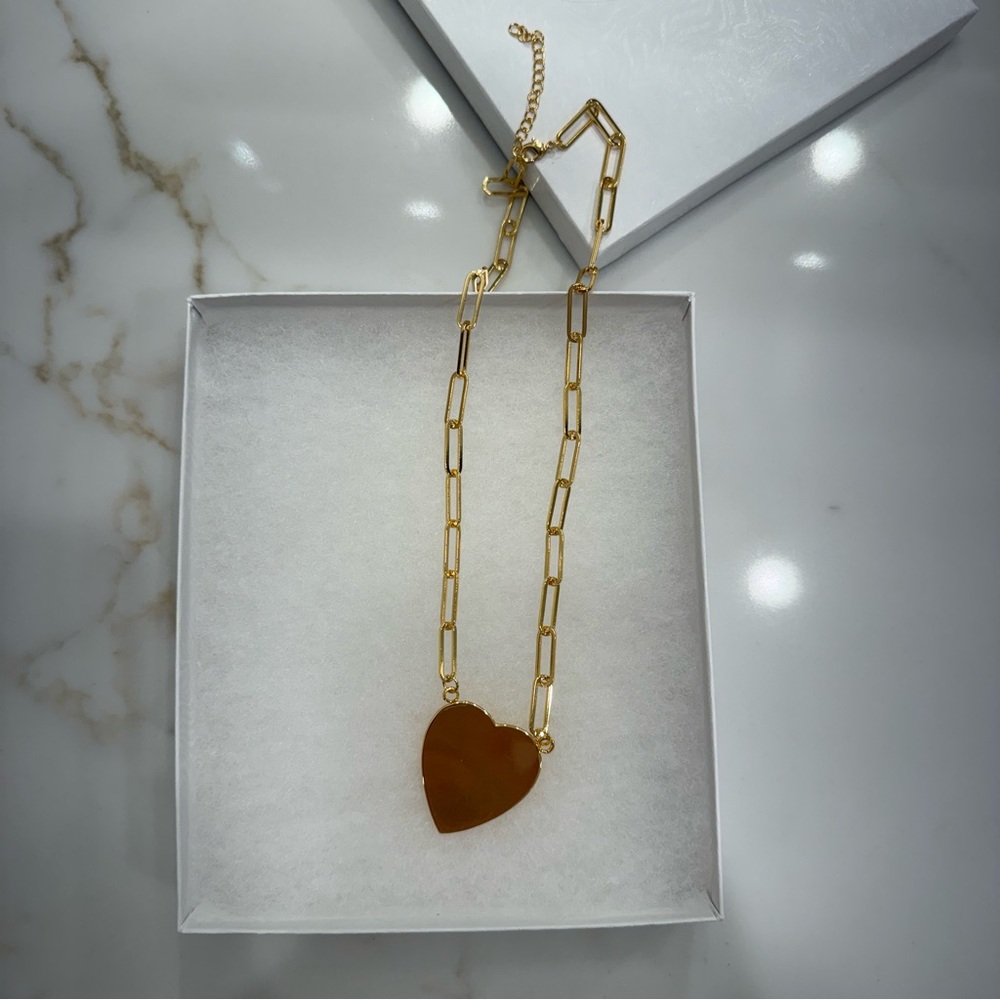 NEW Gold Flat Heart Necklace